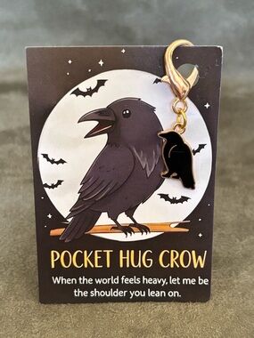 “POCKET HUG CROW” Inspirational, Reminder Charm for comfort & encouragement Gift